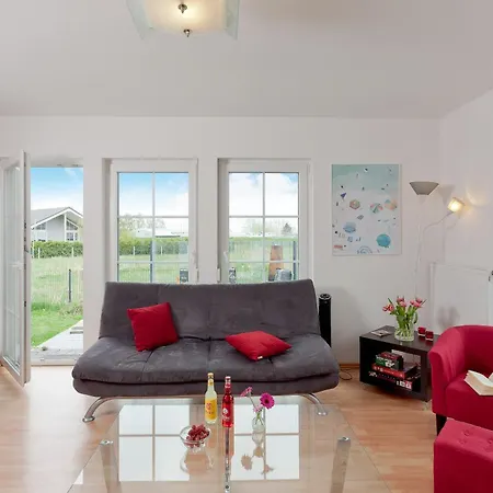 بيت للعطل Fh Blaue Haus Am Peenestrom